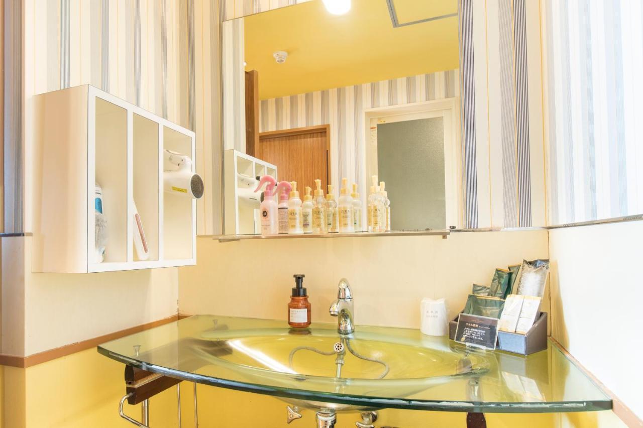 Nagasaki Chapel Coconuts Hotel ＆Resort Isahaya Екстериор снимка