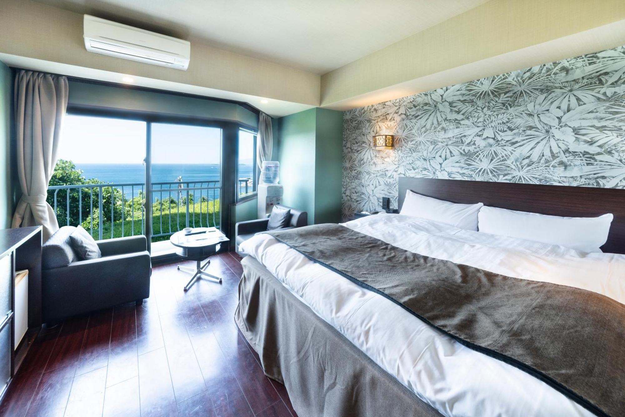 Nagasaki Chapel Coconuts Hotel ＆Resort Isahaya Екстериор снимка