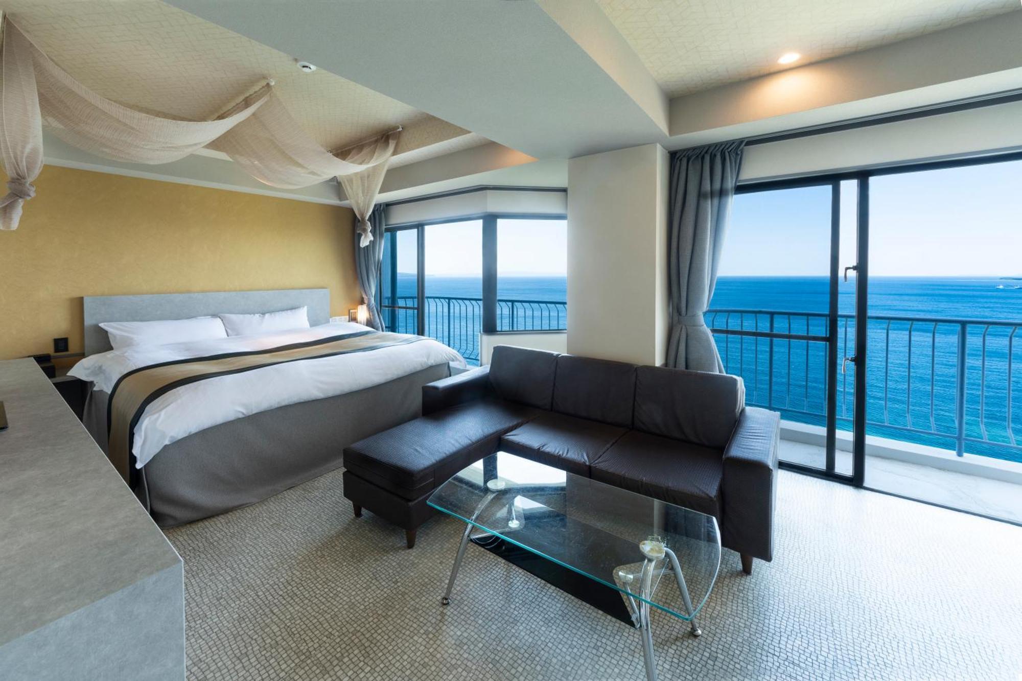 Nagasaki Chapel Coconuts Hotel ＆Resort Isahaya Екстериор снимка