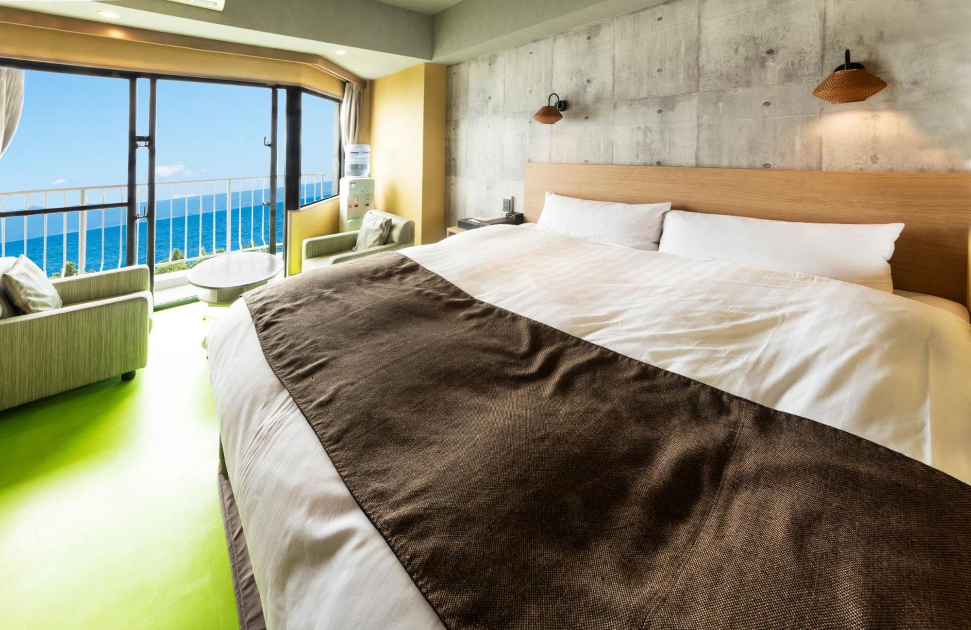 Nagasaki Chapel Coconuts Hotel ＆Resort Isahaya Екстериор снимка