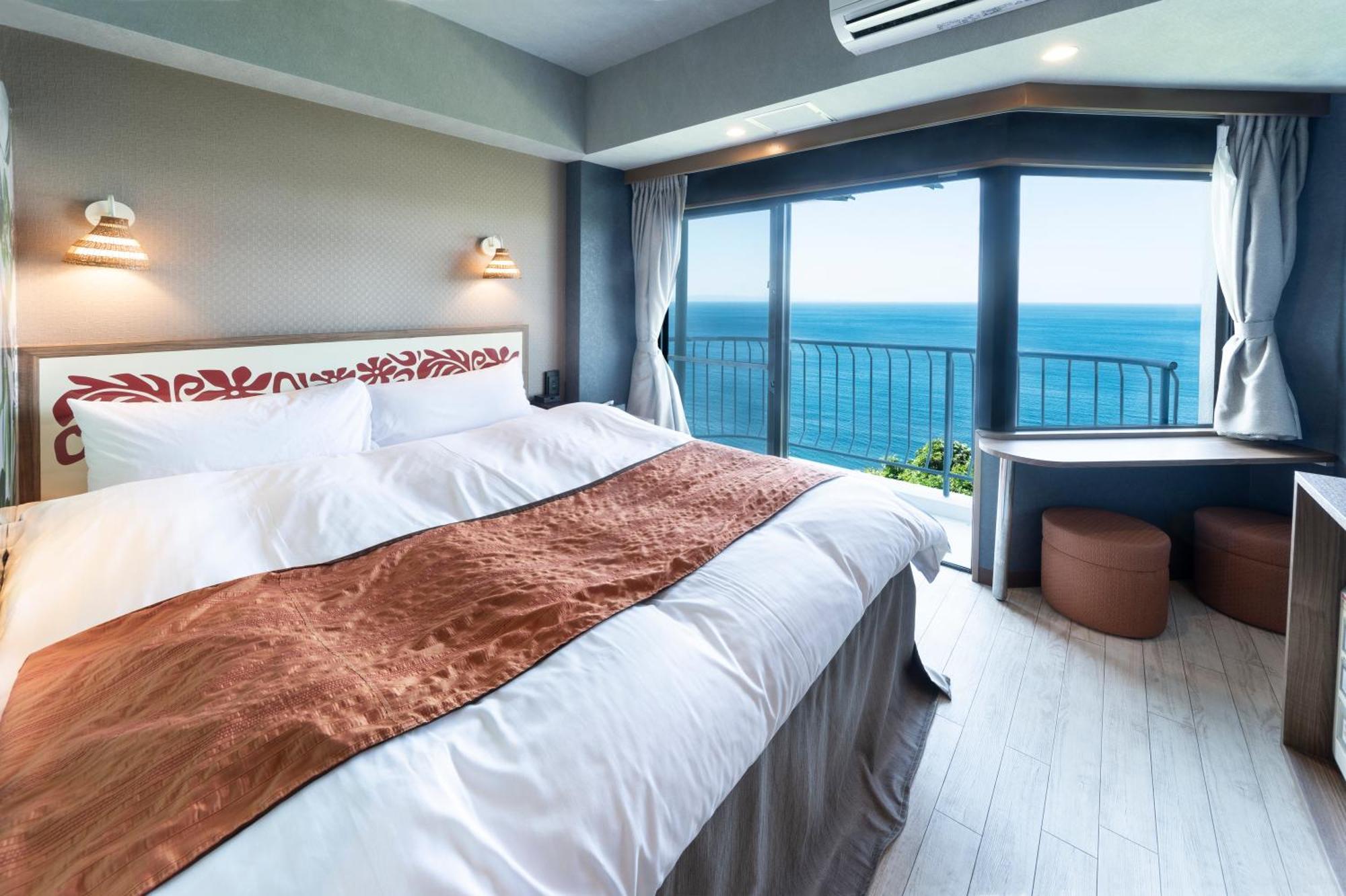 Nagasaki Chapel Coconuts Hotel ＆Resort Isahaya Екстериор снимка